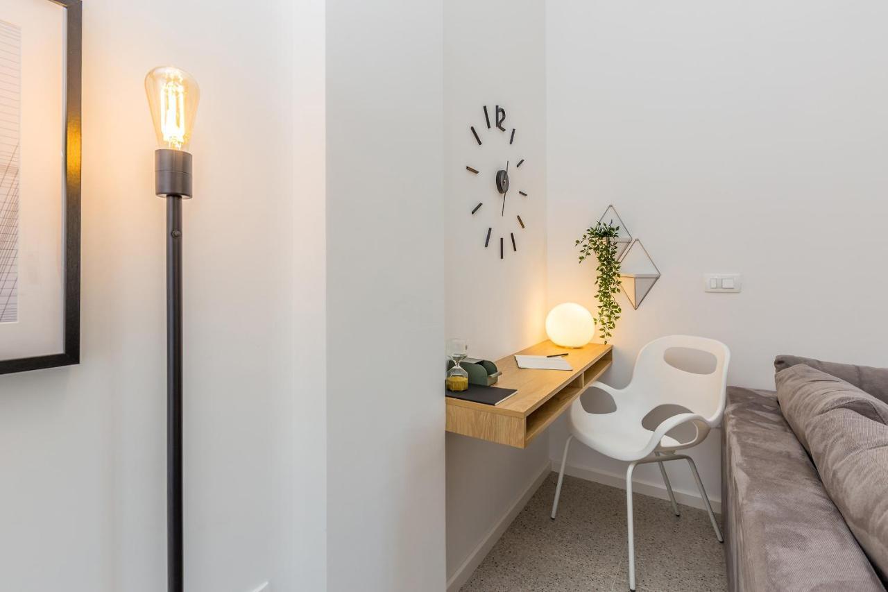 Apartment Laurus Salatic ภายนอก รูปภาพ
